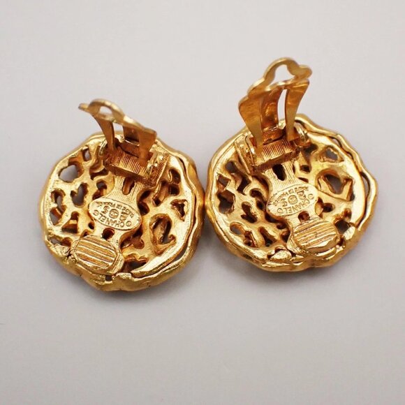 CHANEL CC Logo Button Large Earrings 25 Clip-On GHW France Vintage 398-082525 - Picture 7 of 8